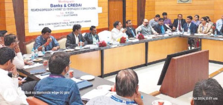 सभी बैंक बिल्डर और प्रॉपर्टी डीलर के साथ मिलकर लोन एकाउंट में गड़बड़ी कर रहे