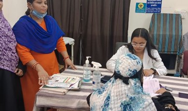 बुरहानपुर में 50 गर्भवतियों की निःशुल्क जांच की गई:जिला अस्पताल की एएनसी ओपीडी में हुआ शिविर का आयोजन; डॉक्टर्स ने दी जानकारी