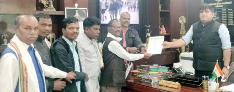 नशे और चाकूबाजी की बढ़ती घटनाओं पर रोक लगाने की मांग, युवा कांग्रेस ने सौंपा ज्ञापन