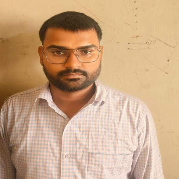 शिक्षक भर्ती परीक्षा में फर्जी अभ्यर्थी पकड़ाया:अंकुर की जगह मुरैना का मनोज परीक्षा देने पहुंचा, एडमिट कार्ड की प्रिंटिंग से खुला राज