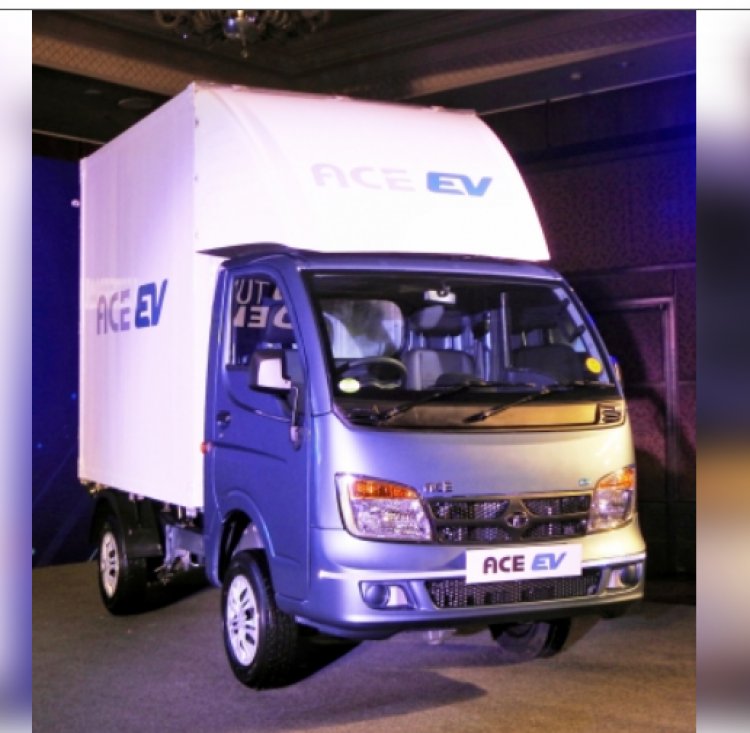 इस साल अप्रैल में टाटा मोटर्स की कुल घरेलू बिक्री में 7 प्रतिशत की गिरावट आई