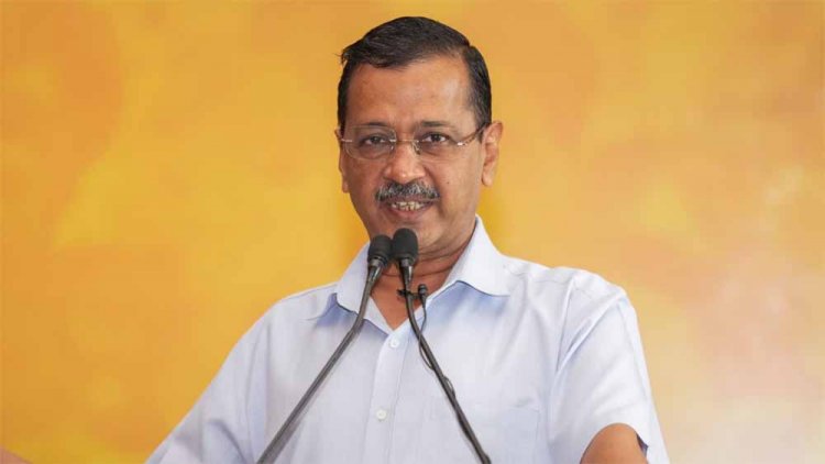 मस्जिद के सामने 24 घंटे बच्चों को हिंदू-मुसलमान सिखाते हैं: केजरीवाल