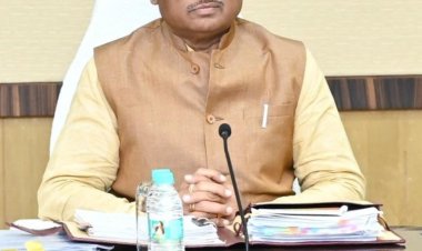 CM साय आज जाएंगे दिल्ली, युक्तियुक्तकरण का कांग्रेस करेगी विरोध, केंद्रीय गृहमंत्री की बैठक में शामिल होंगे.