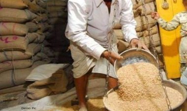 Ration Card : राशन कार्ड धारियों के लिए सिर दर्द बना OTP, ग्रामीणों ने सरकार से लगाई गुहार