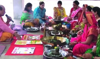 कमल विहार रेसीडेंशियल कोऑपरेटिव सोसाइटी के महिला मंडल ने शिवलिंग का किया रुद्राभिषेक