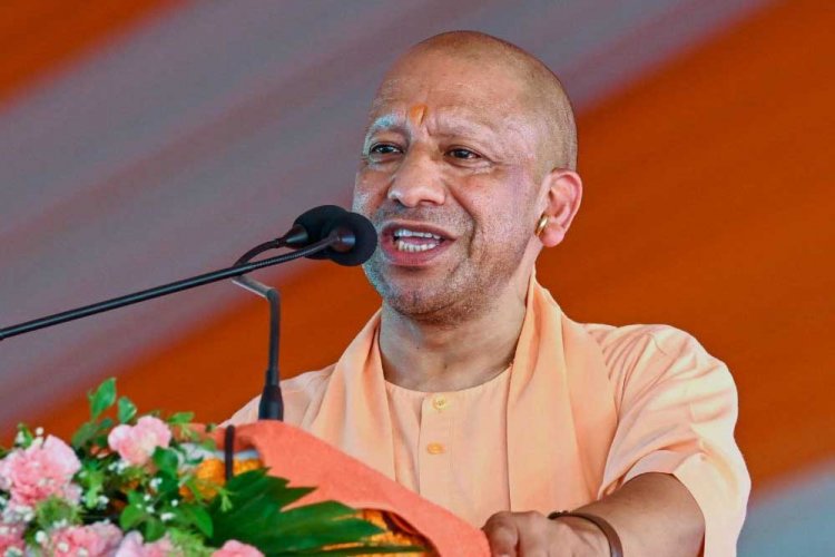 CM योगी का दिवाली तोहफा: कर्मचारियों को मिलेगा ₹7,000 का बोनस