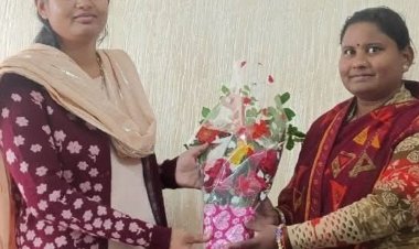 मंडला जिले में SIR का 78.78% काम पूरा:कलेक्टर ने BLO को किया सम्मानित, बाकी बचे मतदाताओं से की अपील