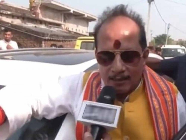 विजय सिन्हा के काफिले पर पथराव: डिप्टी सीएम ने कहा – RJD के गुंडों का काम