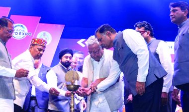 राडा ऑटो एक्सपो-2026 शुरू, सीएम साय ने महिन्द्रा की कार, यामाहा की बाइक लांच किया