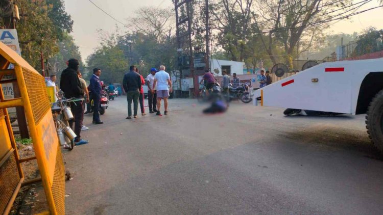 CG Breaking: ट्रैफिक पुलिस की गाड़ी से दर्दनाक हादसा, स्कूल जा रहे दो मासूम चपेट में, एक की मौके पर मौत