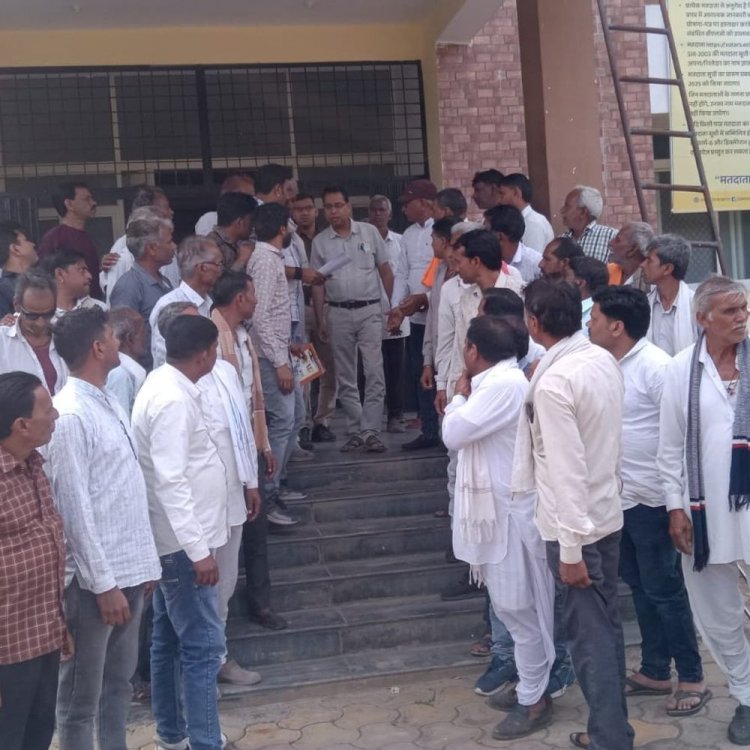 राजस्थान के बीकानेर में नाबालिग की दुष्कर्म के बाद हत्या:सेन समाज ने नायब तहसीलदार को सौंपा ज्ञापन, पीड़ित परिवार की मदद की मांग